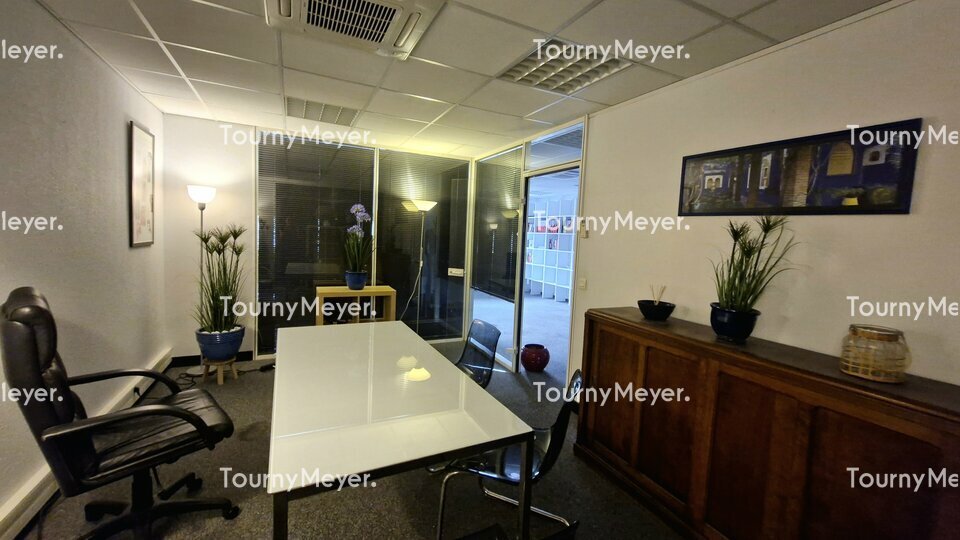 BUREAUX