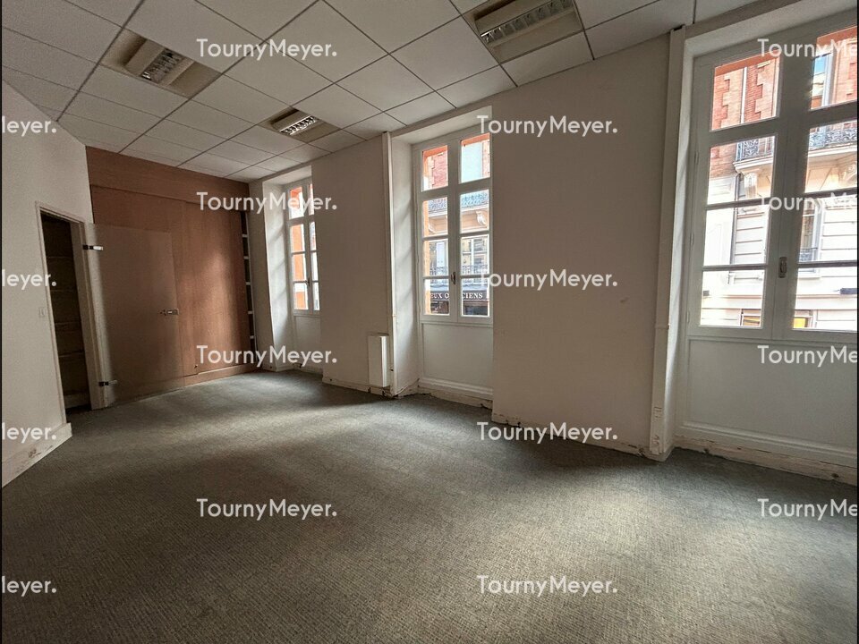 BUREAUX