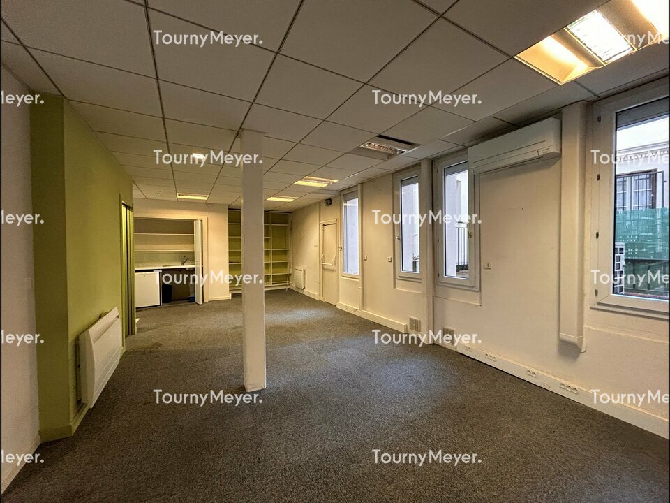 BUREAUX
