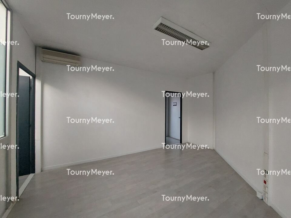 BUREAUX