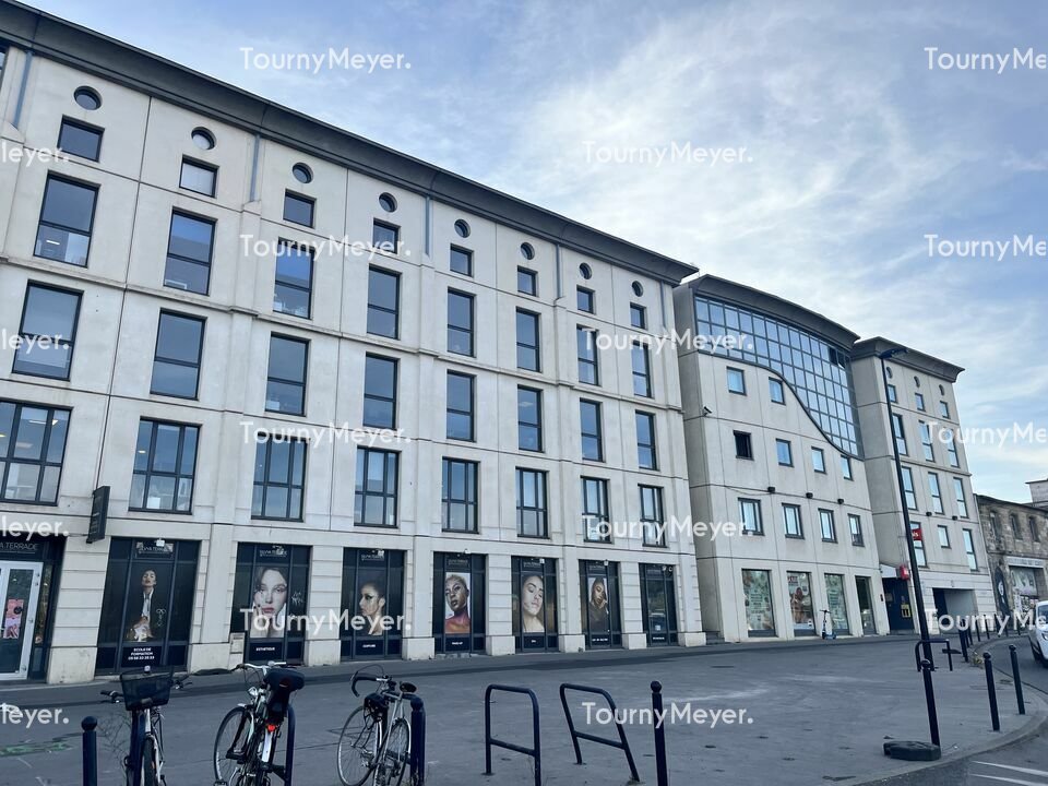 BUREAUX