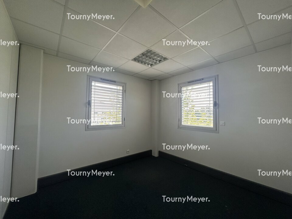 BUREAUX