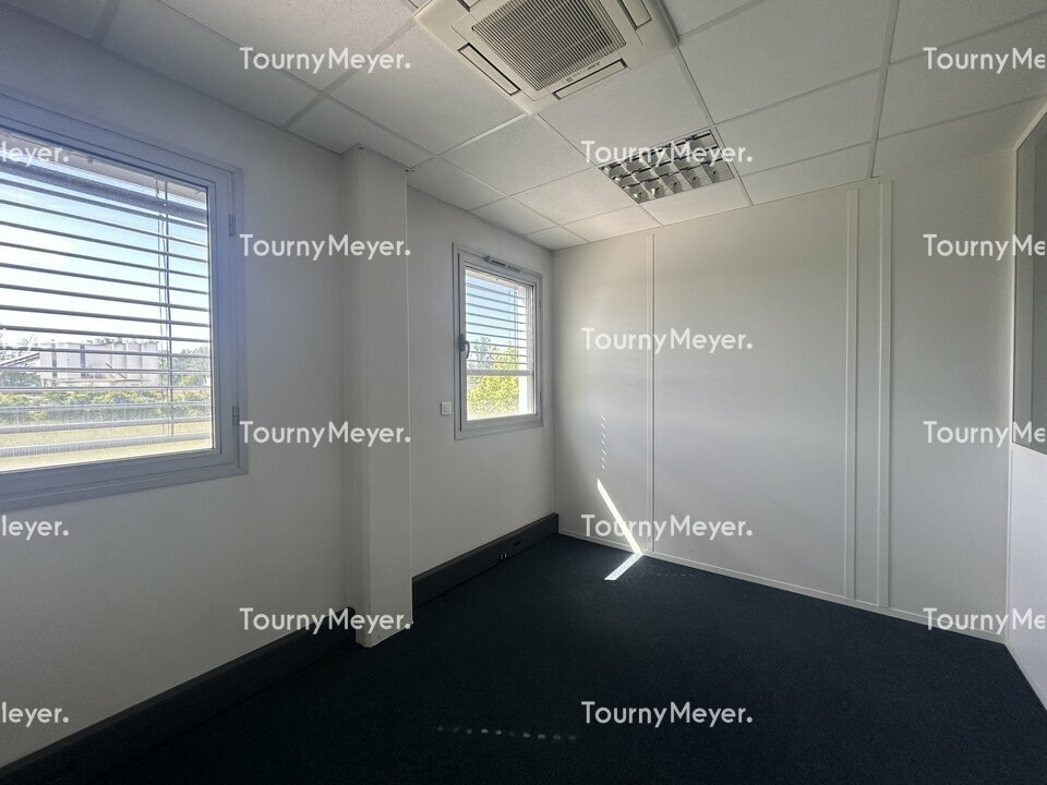 BUREAUX