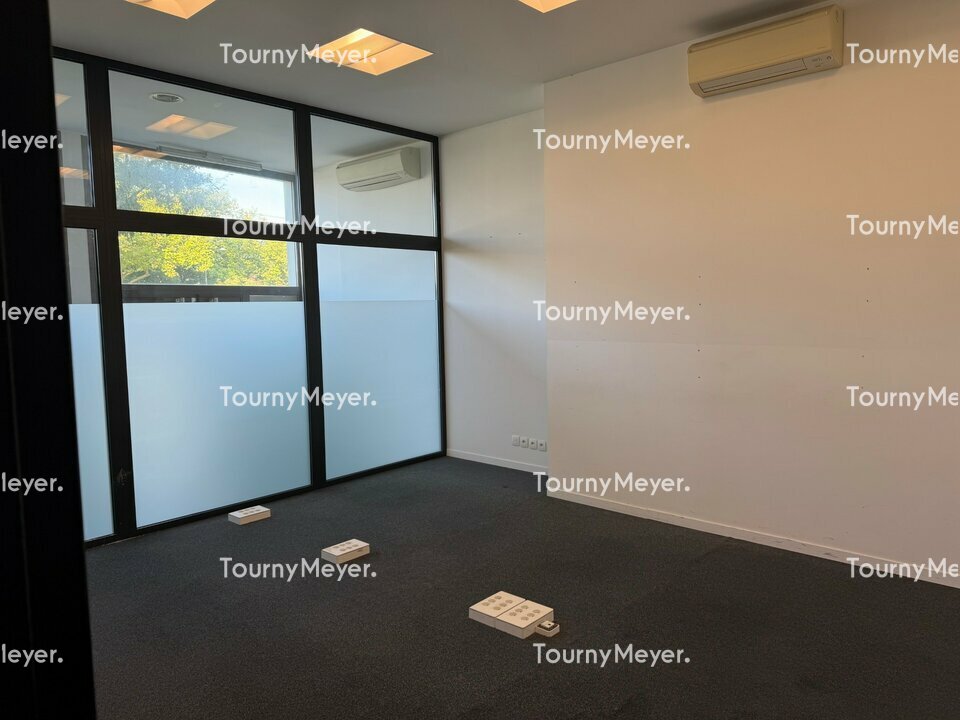 BUREAUX