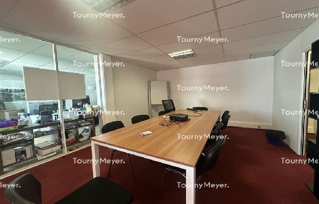 BUREAUX