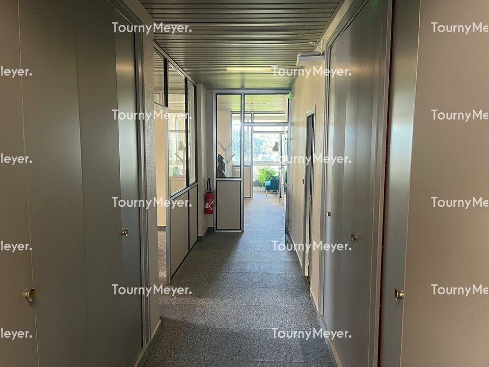 BUREAUX