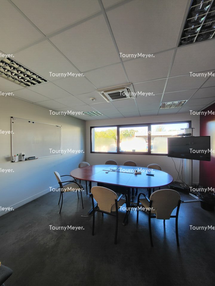 BUREAUX