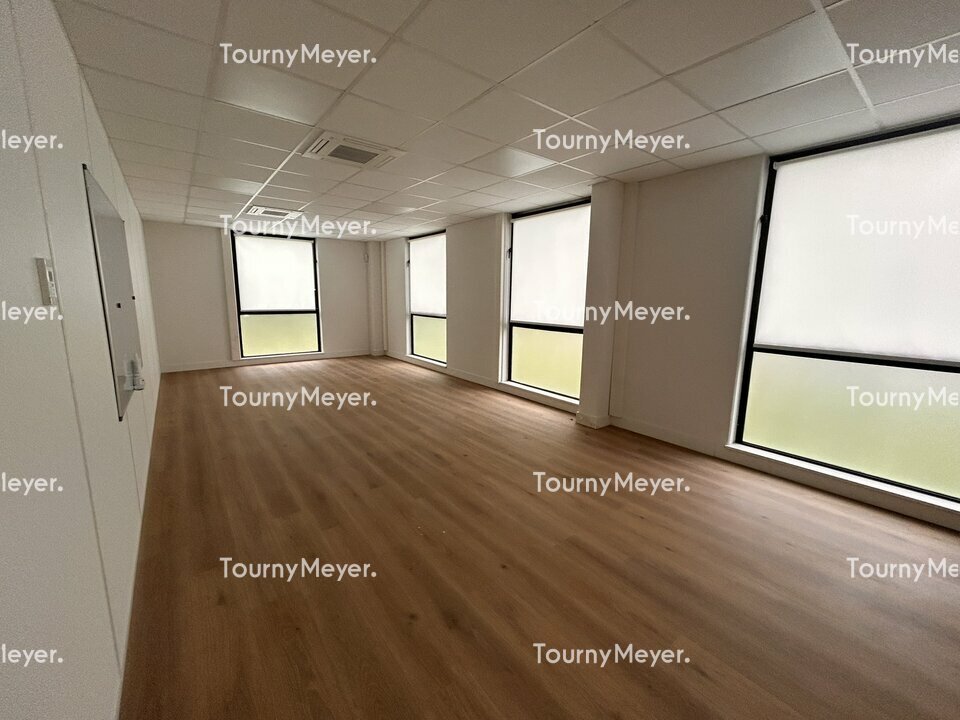 BUREAUX