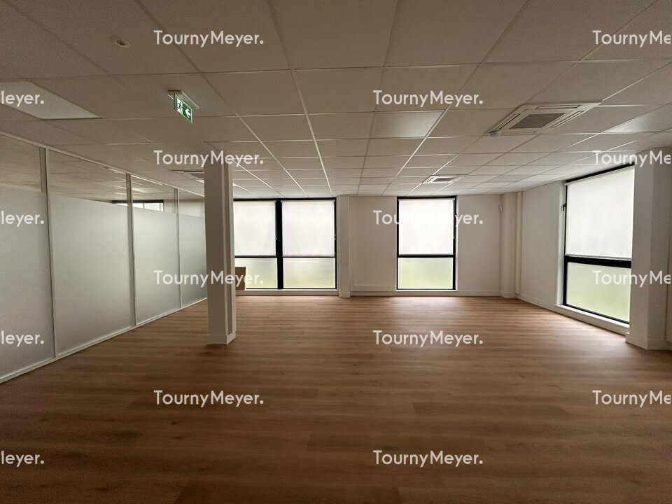 BUREAUX