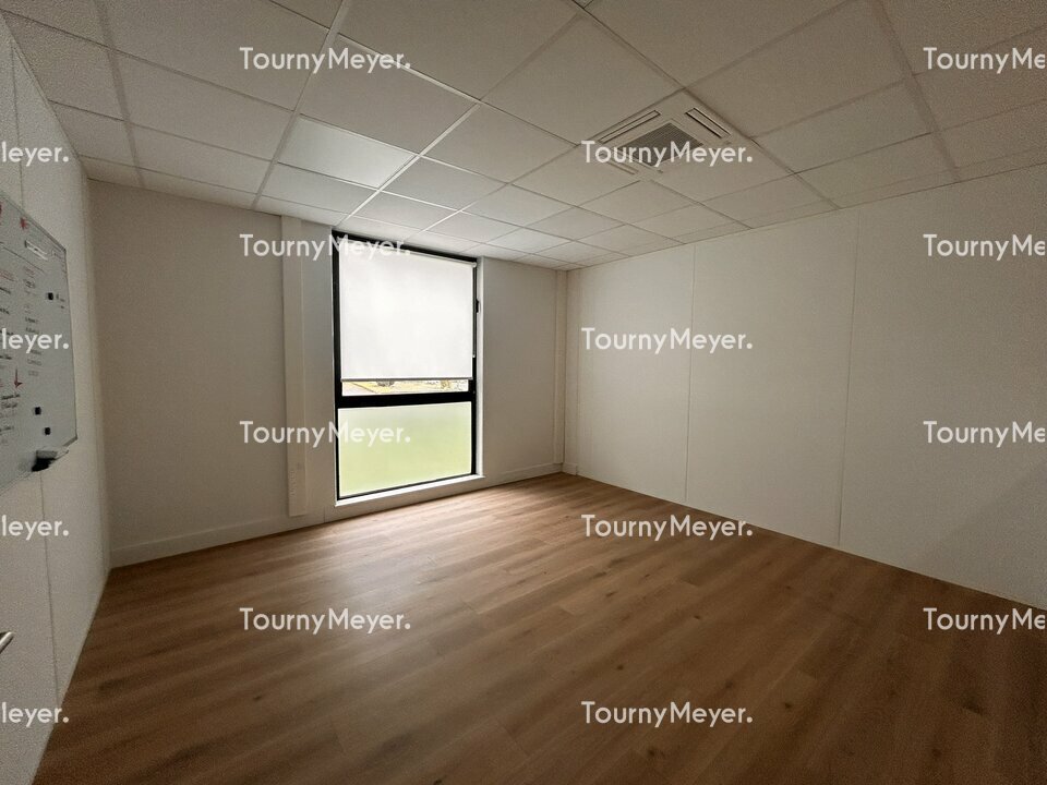 BUREAUX