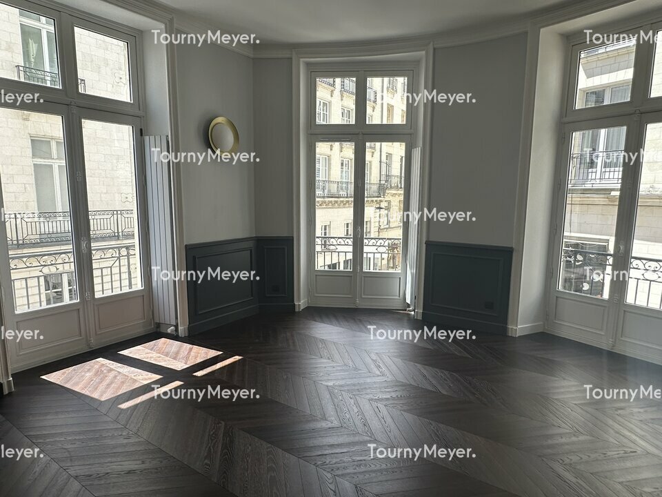 BUREAUX