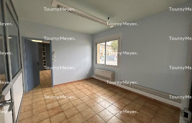 BUREAUX