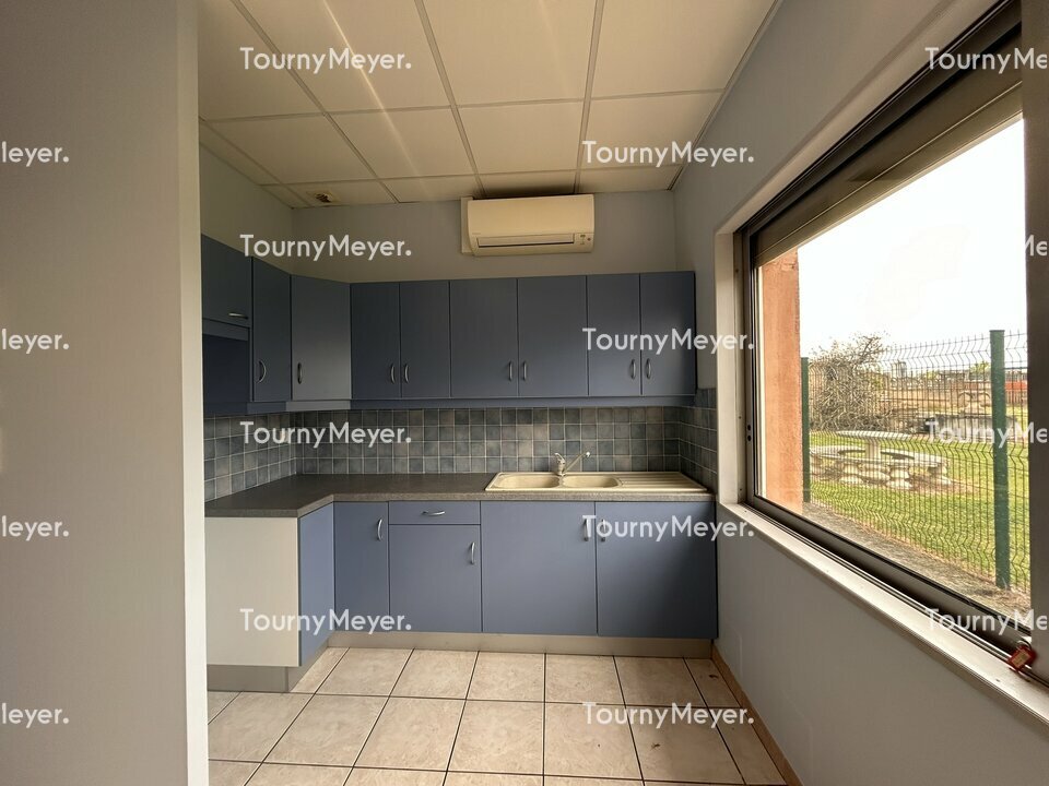 BUREAUX