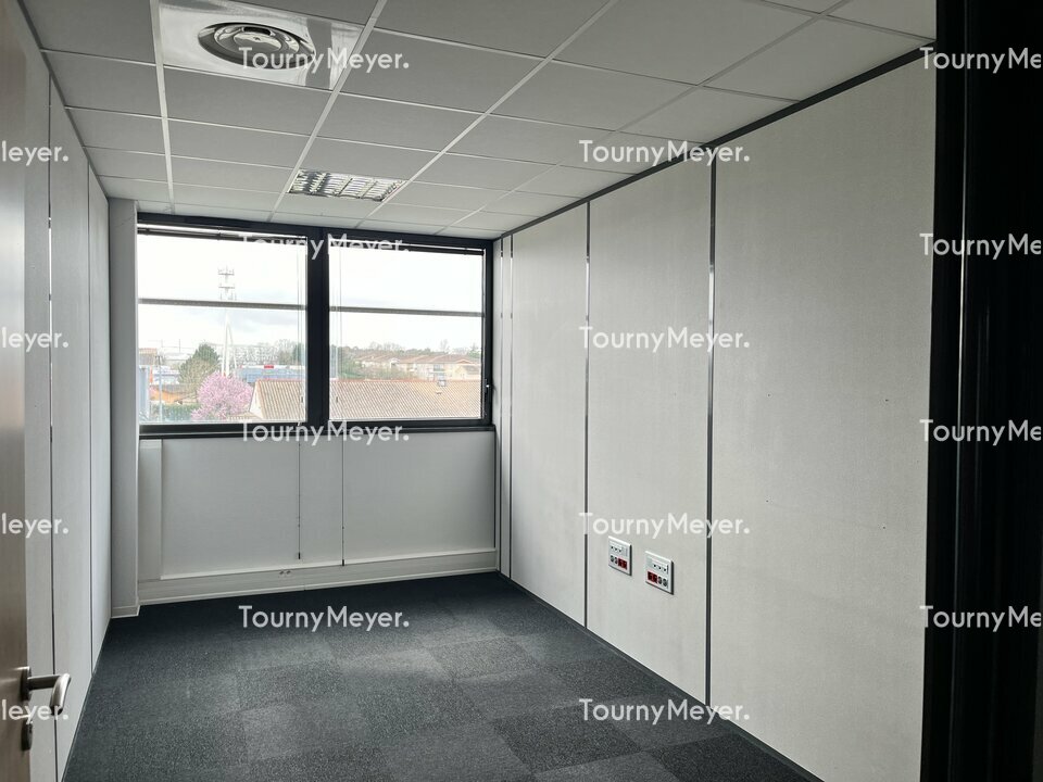 BUREAUX