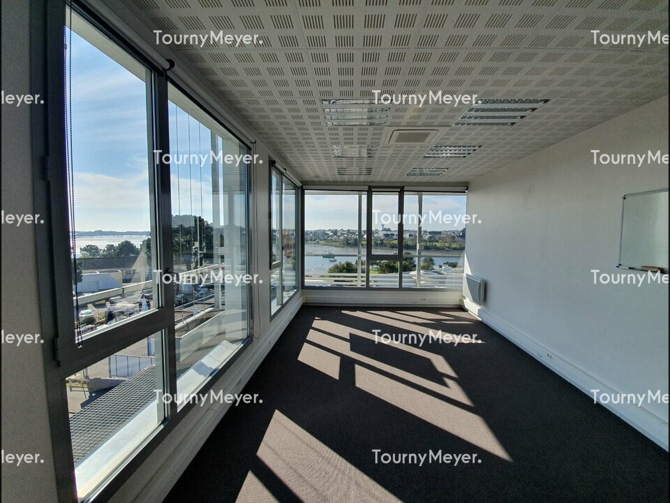 BUREAUX