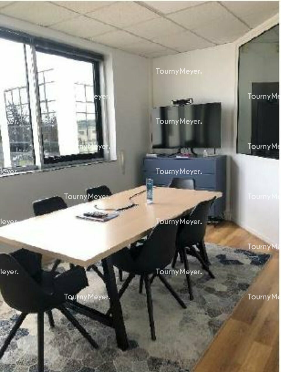 BUREAUX