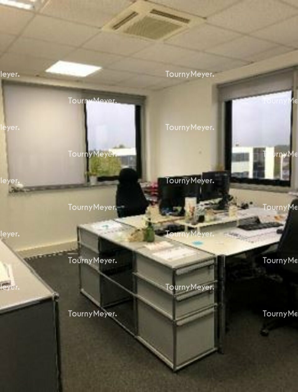 BUREAUX