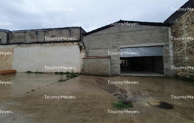 LOCAL D'ACTIVITES