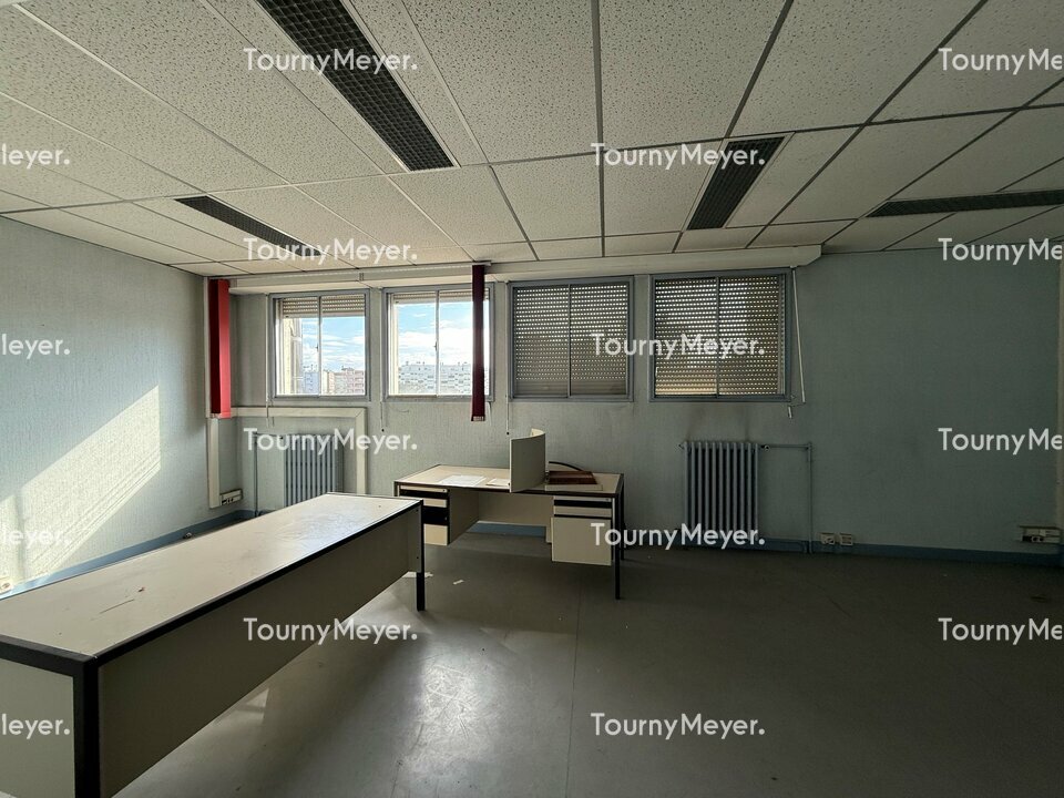 BUREAUX