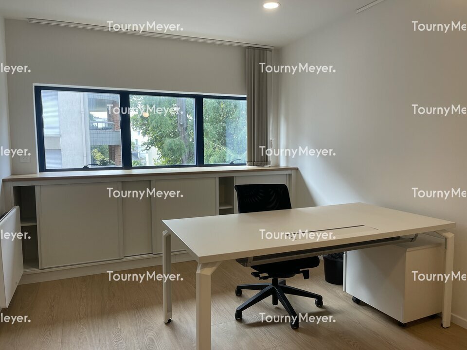 BUREAUX