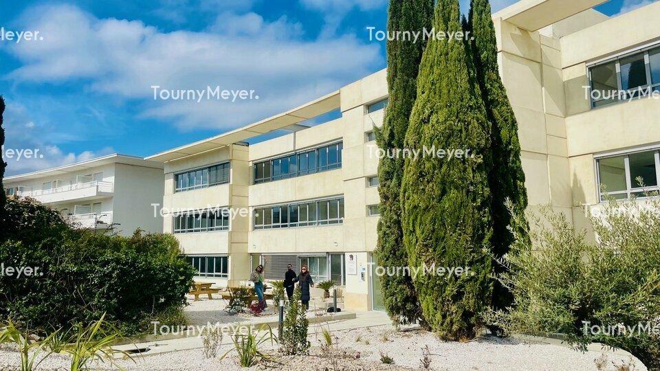 BUREAUX