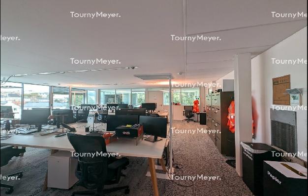 BUREAUX