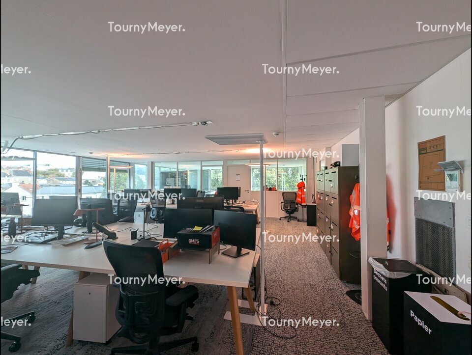 BUREAUX