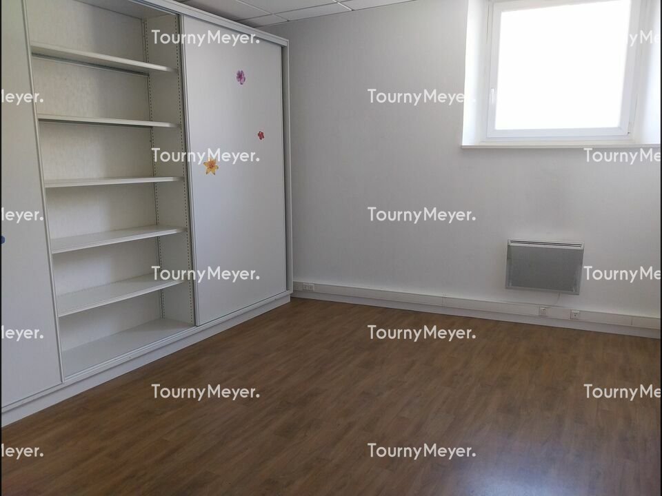 BUREAUX