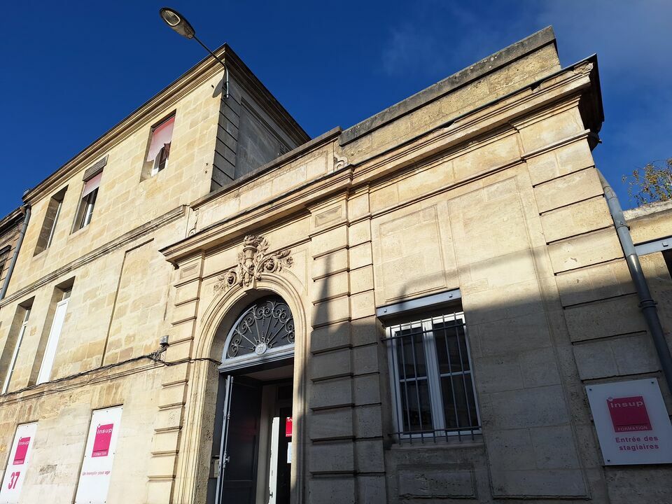 BUREAUX