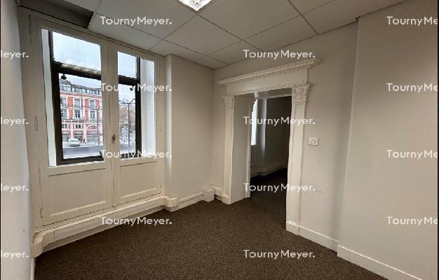 BUREAUX