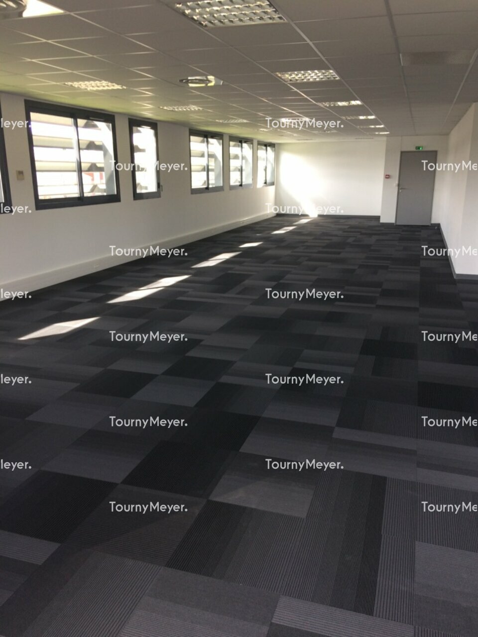 BUREAUX