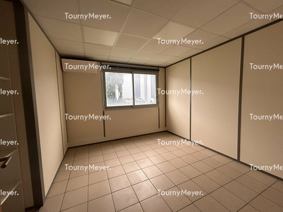 BUREAUX