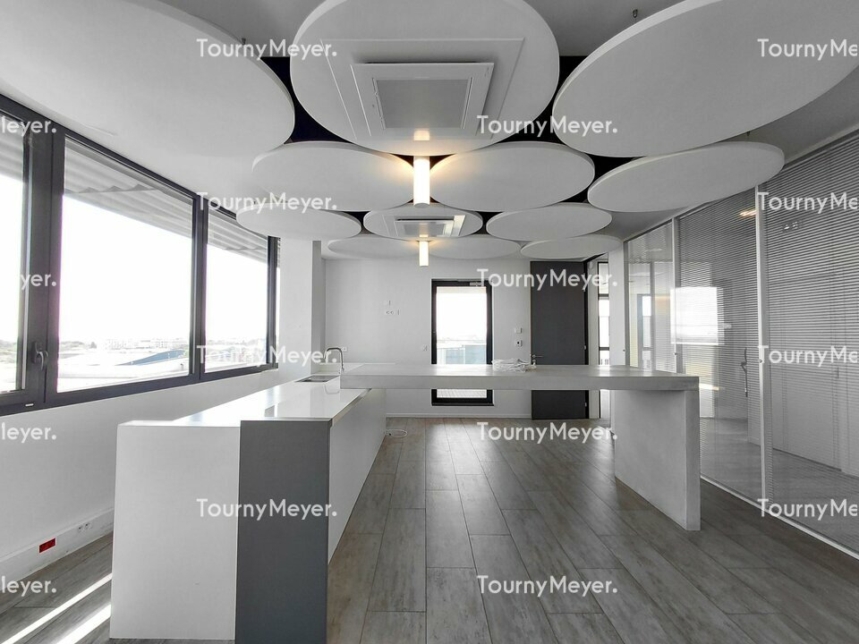BUREAUX