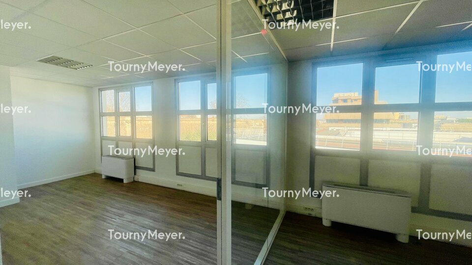 BUREAUX