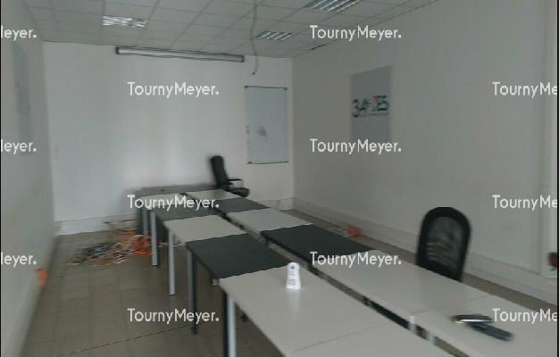 LOCAL D'ACTIVITES