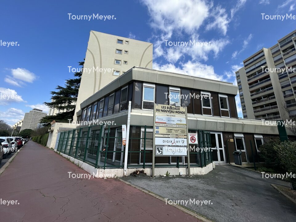 BUREAUX