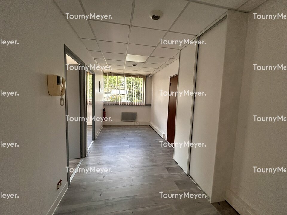 BUREAUX