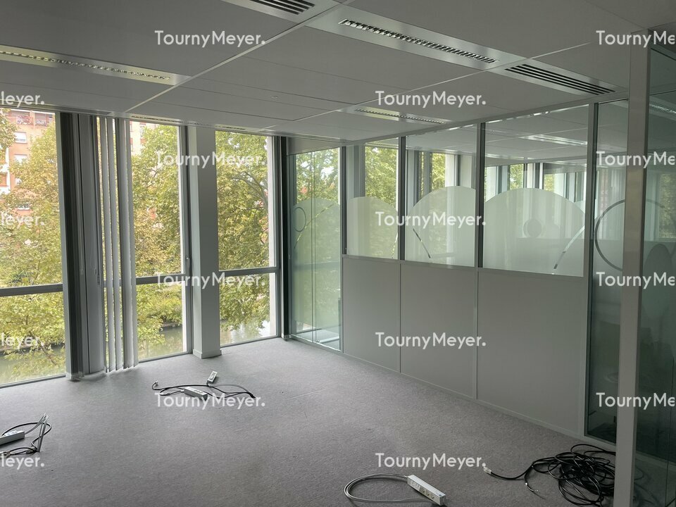 BUREAUX
