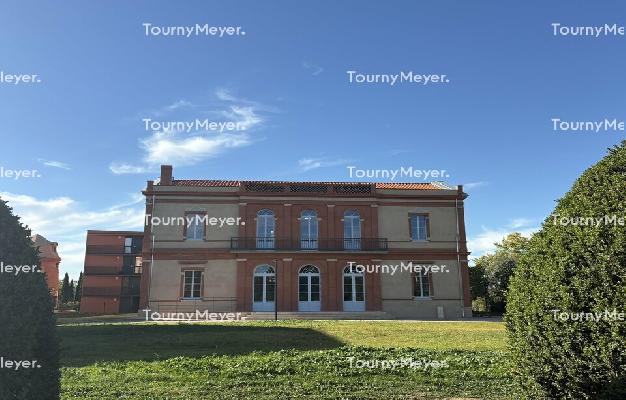 BUREAUX