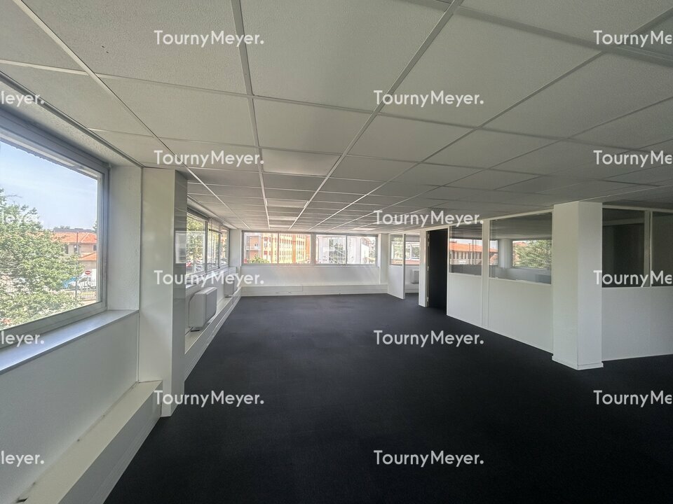 BUREAUX