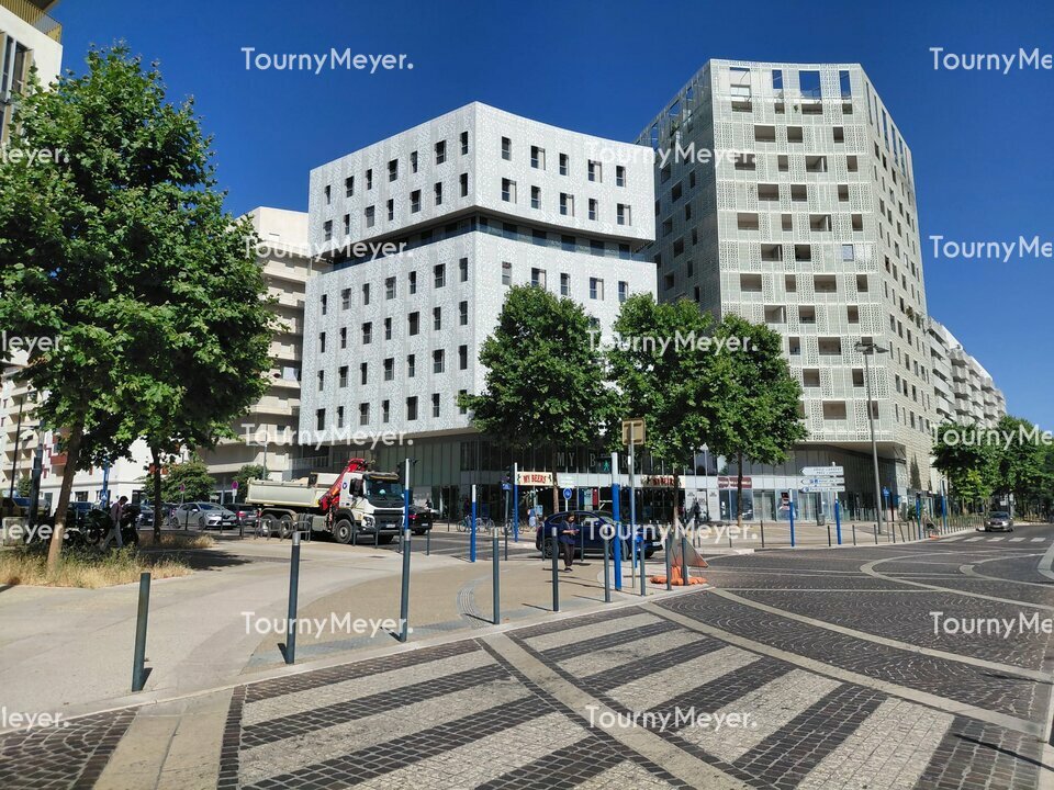 BUREAUX