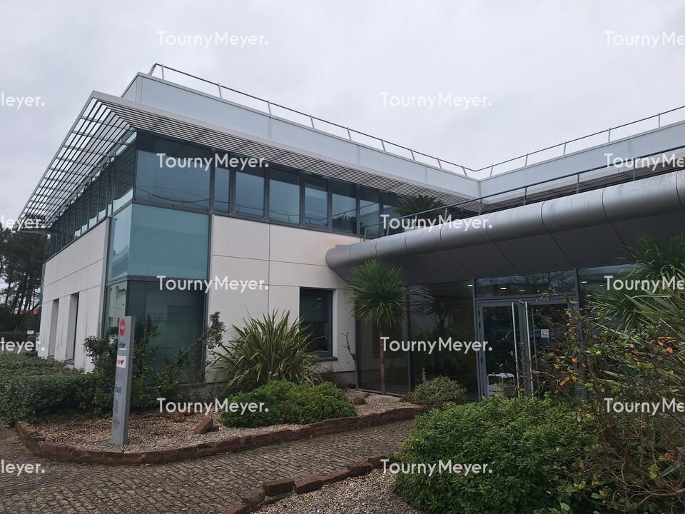 BUREAUX
