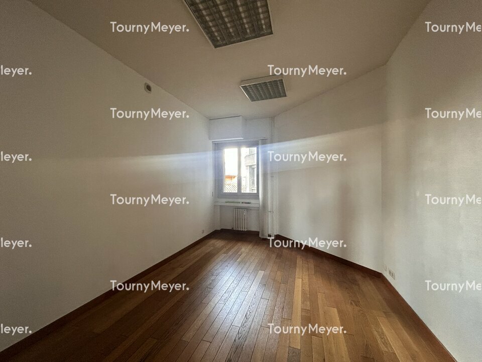 BUREAUX
