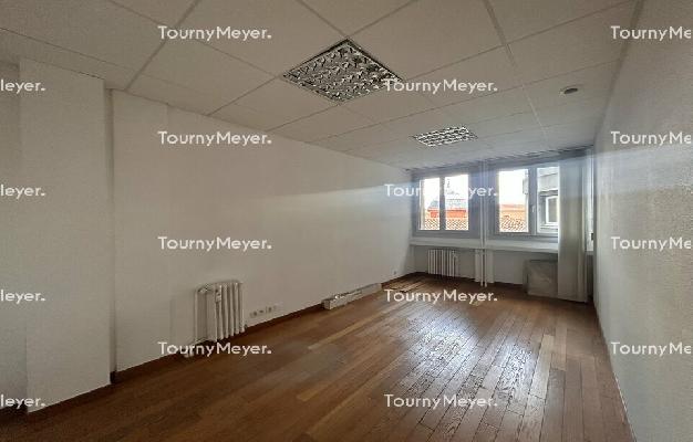 BUREAUX