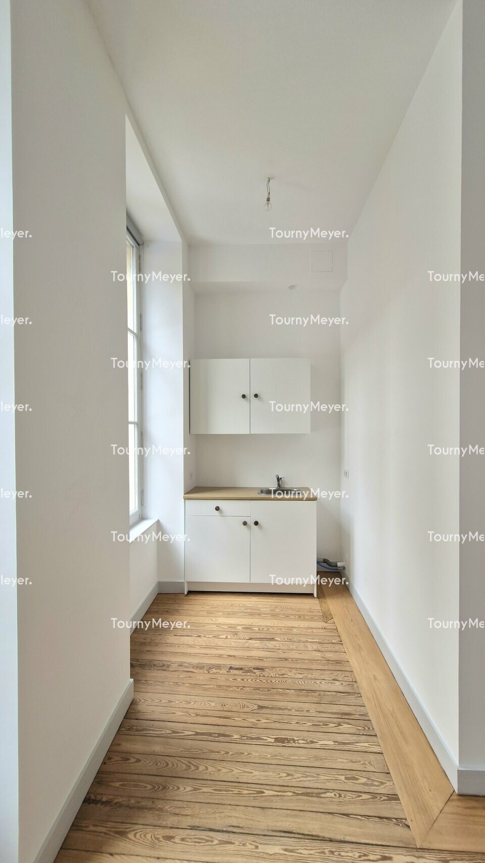 BUREAUX