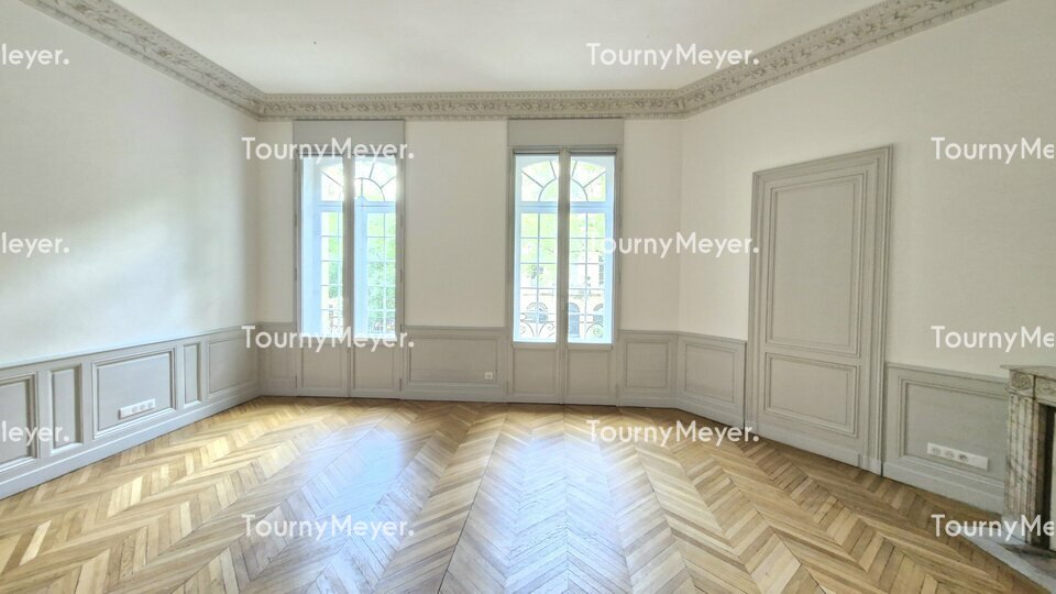 BUREAUX