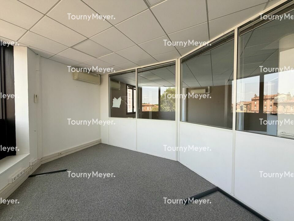 BUREAUX