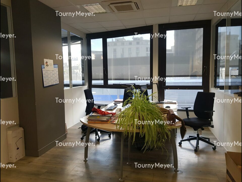 BUREAUX