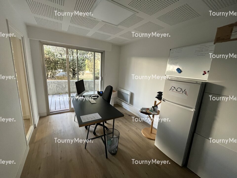 BUREAUX