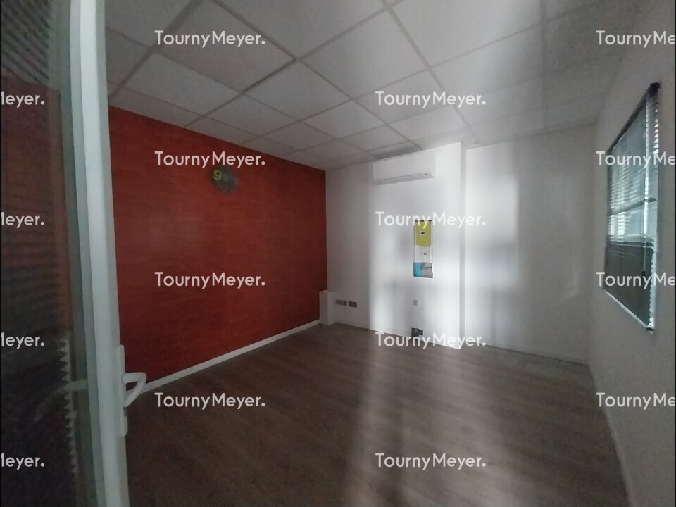 LOCAL D'ACTIVITES